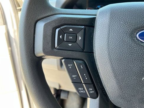 Used 2023 Ford E-450 and Econoline 450 Super Duty w/ Driver's Safety Package RWD image 22