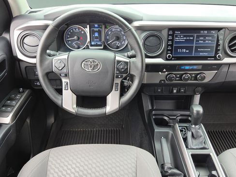 Used 2021 Toyota Tacoma SR5 image 12