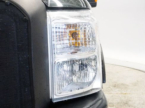 Used 2014 Ford F350 XL image 9