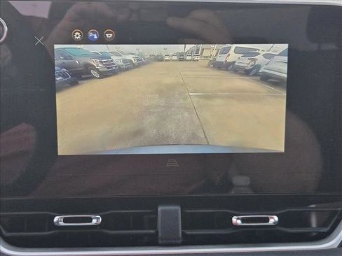 Used 2025 Chevrolet Equinox LT image 13