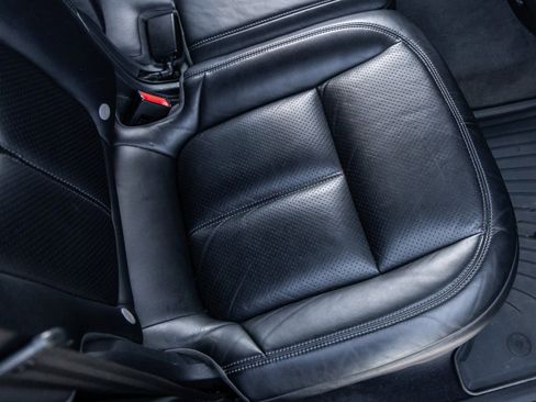 Certified 2018 Porsche Cayenne image 37