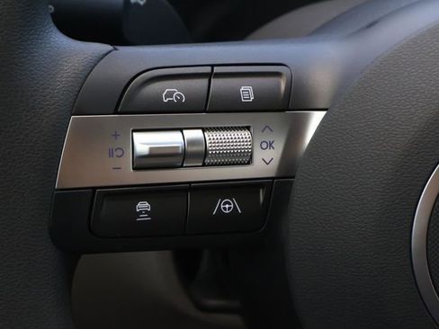 Used 2026 Hyundai Kona SE image 24