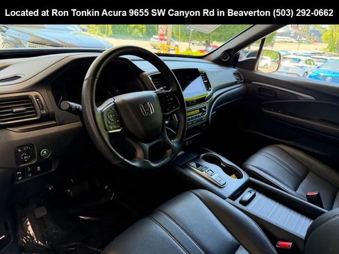 Used 2023 Honda Passport TrailSport image 16
