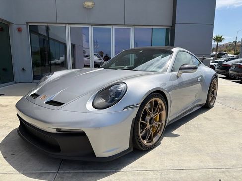 Used 2023 Porsche 911 GT3 RWD image 3