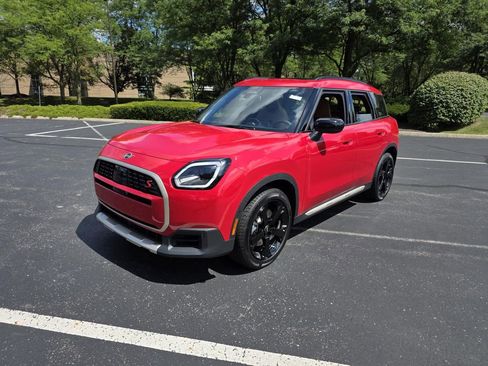 New 2025 MINI Cooper Countryman S image 3