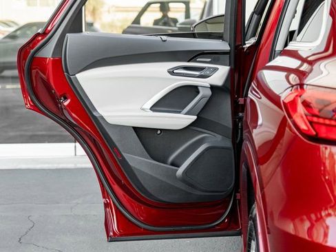 New 2025 Audi Q5 Premium Plus image 19