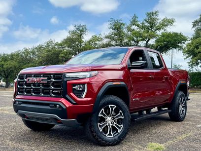 Certified 2025 GMC Canyon AT4 w/ Technology Plus Package