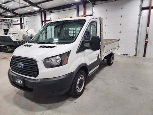 Used 2019 Ford Transit 250 138 image 2