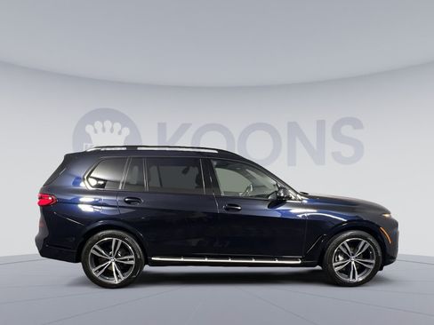 Used 2024 BMW X7 xDrive40i w/ M Sport Package AWD/4WD image 12