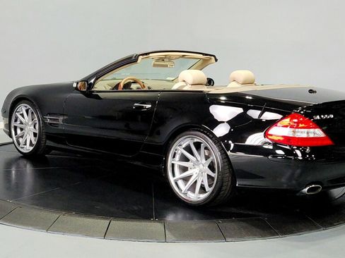 Used 2007 Mercedes-Benz SL 550 image 5