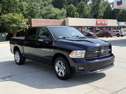 Used 2012 RAM 1500 Sport w/ Sport Premium Group RWD image 3