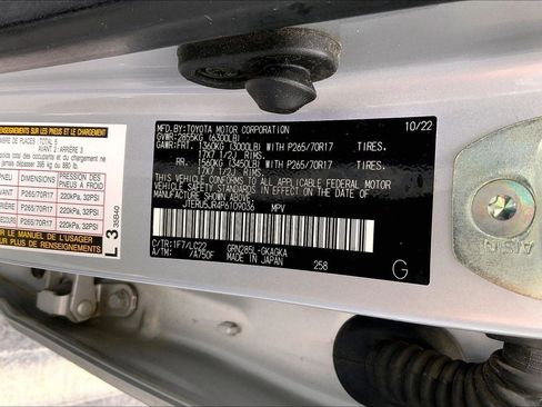 Used 2023 Toyota 4Runner TRD Off-Road Premium AWD/4WD image 31