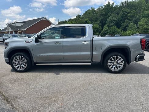 New 2026 GMC Sierra 1500 Denali w/ Denali Reserve Package AWD/4WD image 9