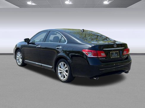 Used 2011 Lexus ES 350 image 3