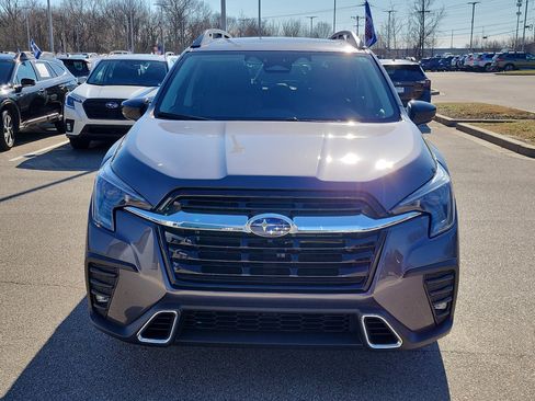 Certified 2024 Subaru Ascent Touring w/ Popular Package #2 image 8