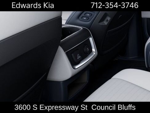 New 2026 Kia Carnival SX Prestige FWD image 28