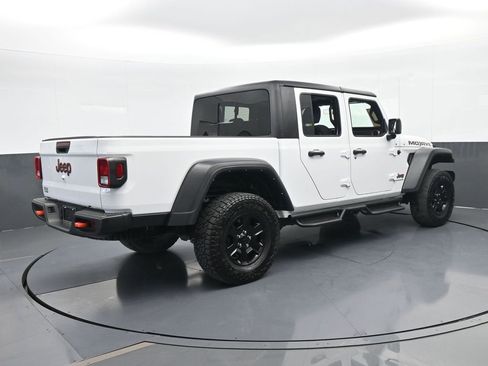 Used 2023 Jeep Gladiator Mojave image 6