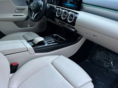 Used 2022 Mercedes-Benz A 220 A 220 image 14