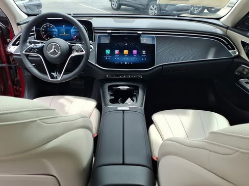 New 2026 Mercedes-Benz E 350 4MATIC Sedan image 28