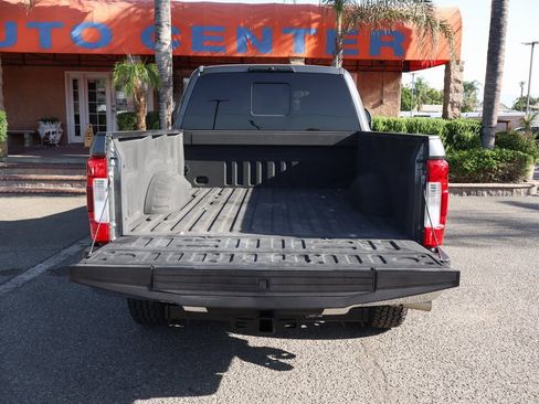 Used 2019 Ford F250 Lariat w/ Lariat Ultimate Package image 8