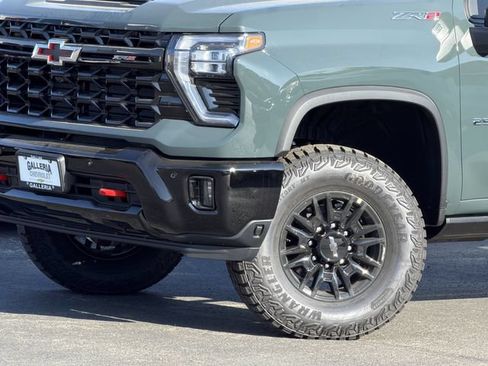 New 2026 Chevrolet Silverado 2500 ZR2 AWD/4WD image 7