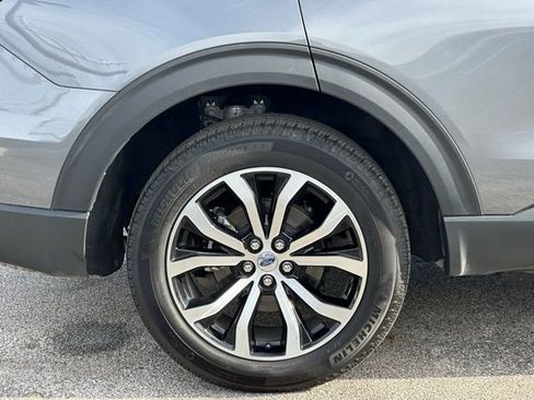 Used 2025 Ford Explorer ST-Line image 10