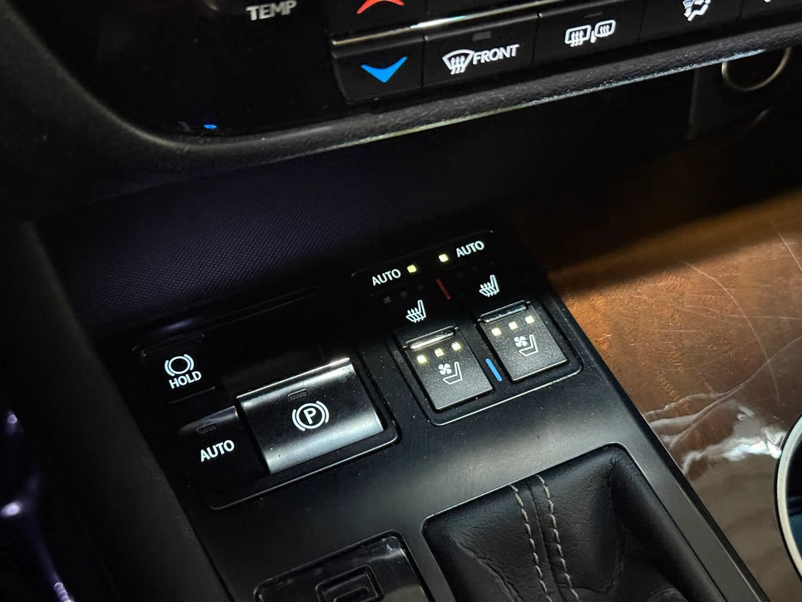 Used 2017 Lexus RX 350 AWD w/ Premium Package image 41