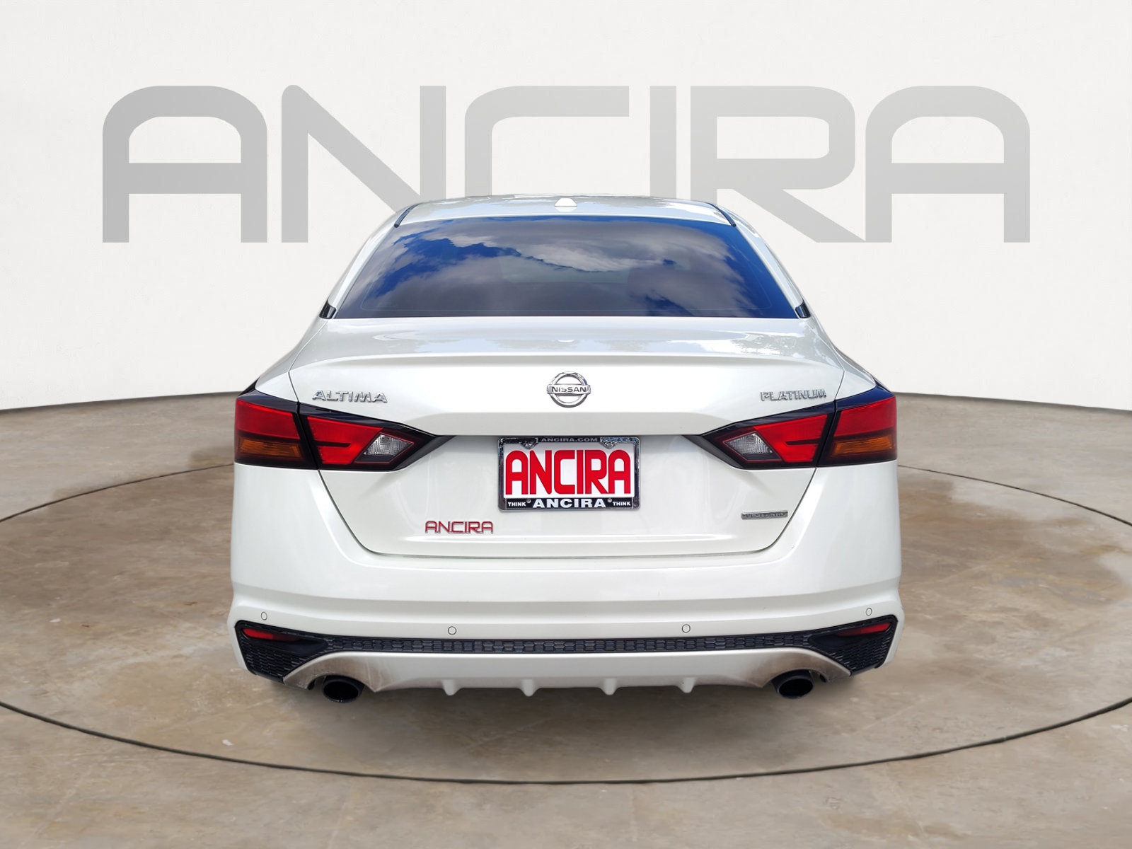 Used 2019 Nissan Altima 2.0 Platinum FWD image 9