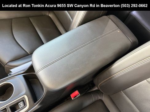 Used 2018 Chevrolet Equinox Premier AWD/4WD image 26