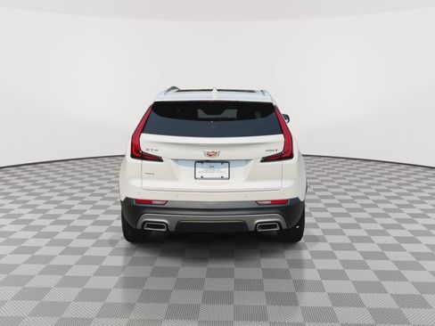 Used 2023 Cadillac XT4 Premium Luxury w/ Cold Weather Package AWD/4WD image 7