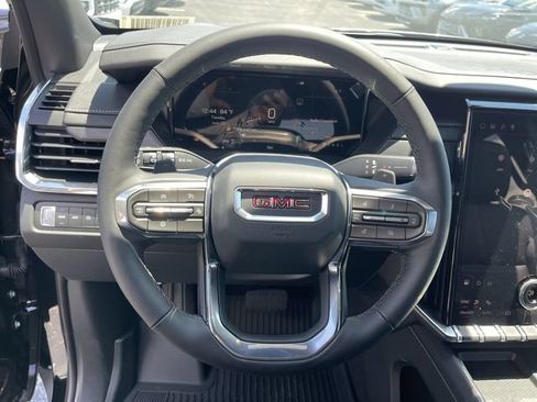New 2026 GMC Acadia Elevation w/ Black Edition AWD/4WD image 14