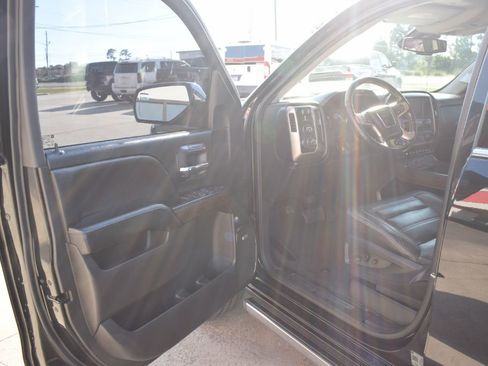 Used 2018 GMC Sierra 1500 Denali w/ Denali Ultimate Package image 8