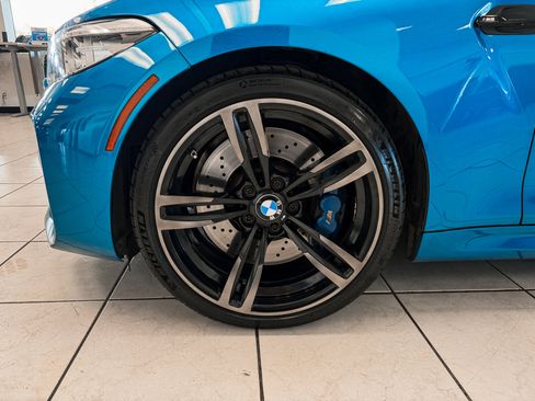 Used 2018 BMW M2 w/ Executive Package RWD image 5