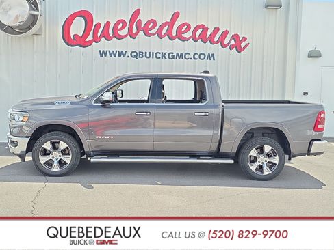 Used 2019 RAM 1500 Laramie AWD/4WD image 5