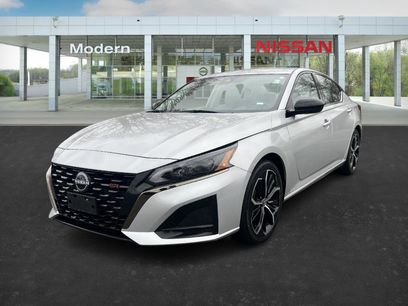 Certified 2024 Nissan Altima 2.5 SR