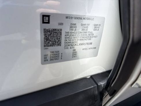Used 2021 GMC Yukon XL Denali w/ Denali Ultimate Package AWD/4WD image 35
