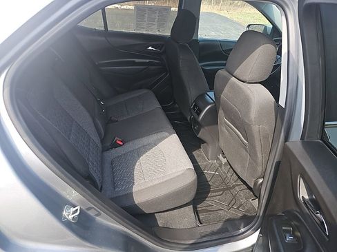 Used 2023 Chevrolet Equinox LT image 29