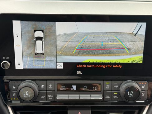 Used 2024 Toyota Grand Highlander FWD image 30