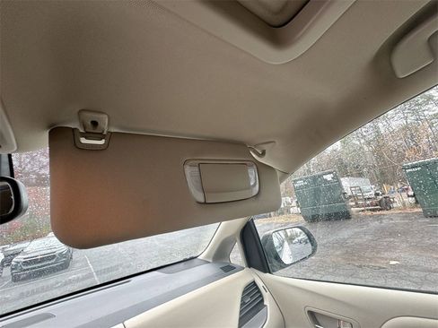 Used 2020 Toyota Sienna XLE image 34