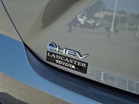 New 2026 Toyota Camry SE w/ Convenience Package FWD image 6