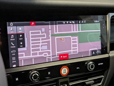 New 2026 Porsche Macan image 34