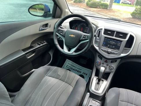 Used 2019 Chevrolet Sonic LT w/ Convenience Package FWD image 27