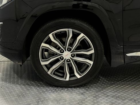 Used 2019 GMC Terrain Denali w/ GMC Pro Grade Package AWD/4WD image 34