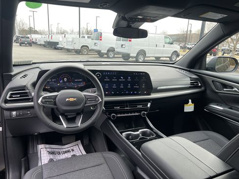 New 2026 Chevrolet Traverse LT image 32