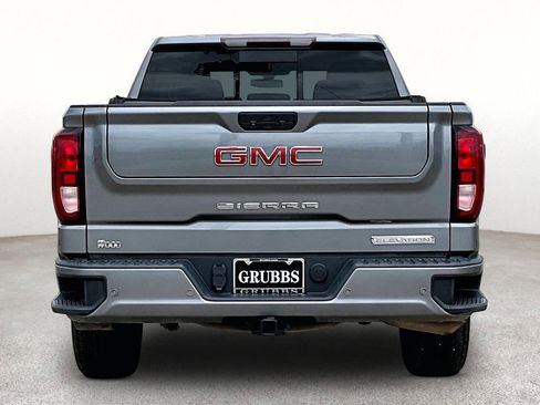 Used 2022 GMC Sierra 1500 Elevation w/ Preferred Package image 6