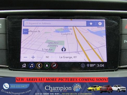 Used 2020 Buick Enclave Essence w/ Sound and Sites Package FWD image 16