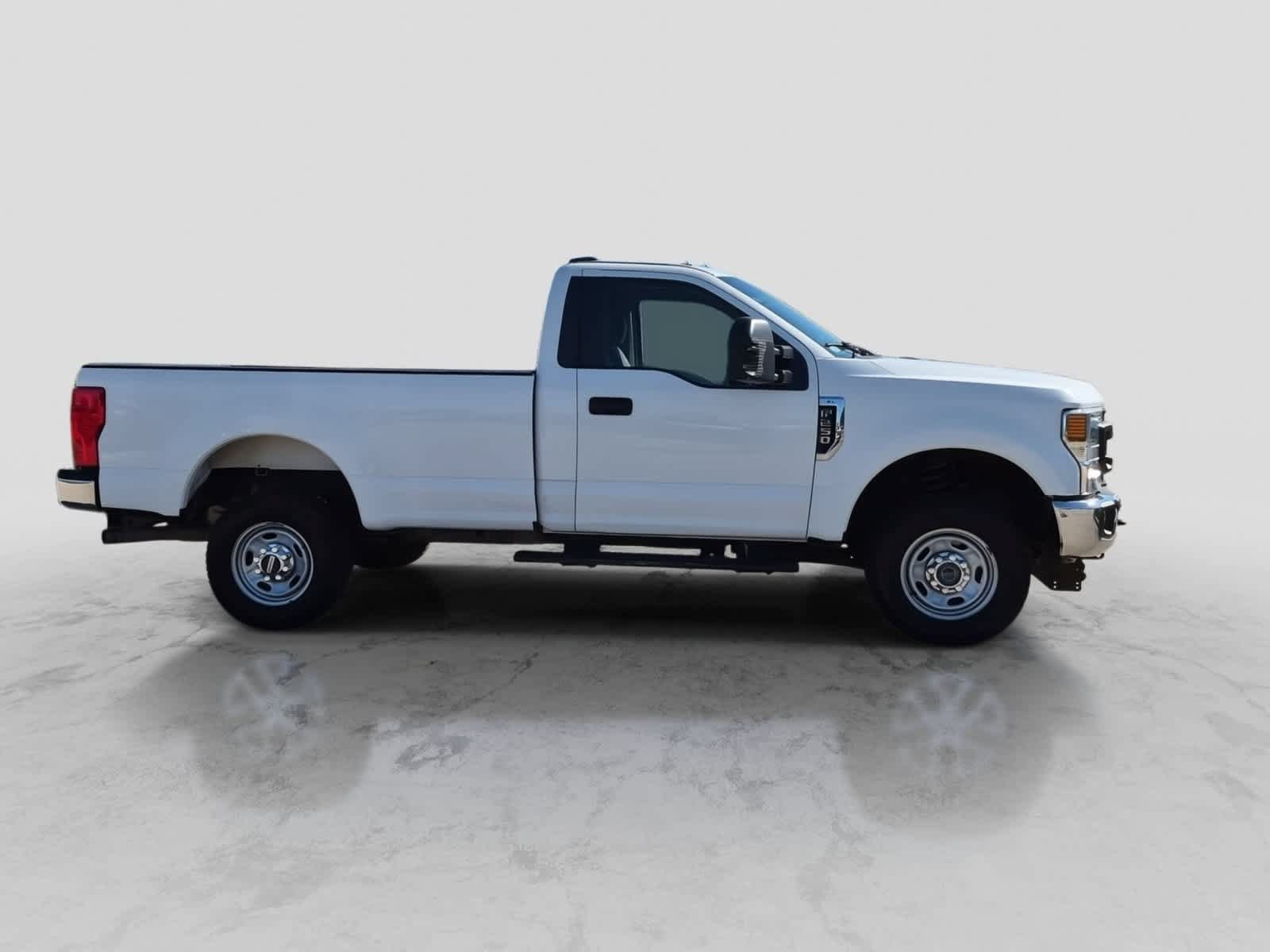 Used 2021 Ford F250 XL w/ Power Equipment Group AWD/4WD image 9