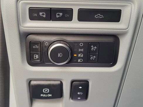 Certified 2021 Ford F150 Limited image 24