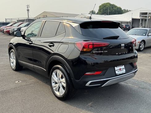Used 2025 Buick Encore GX Preferred FWD image 3