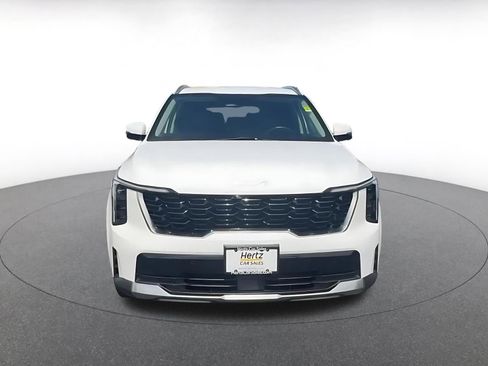 Used 2024 Kia Sorento S AWD/4WD image 4